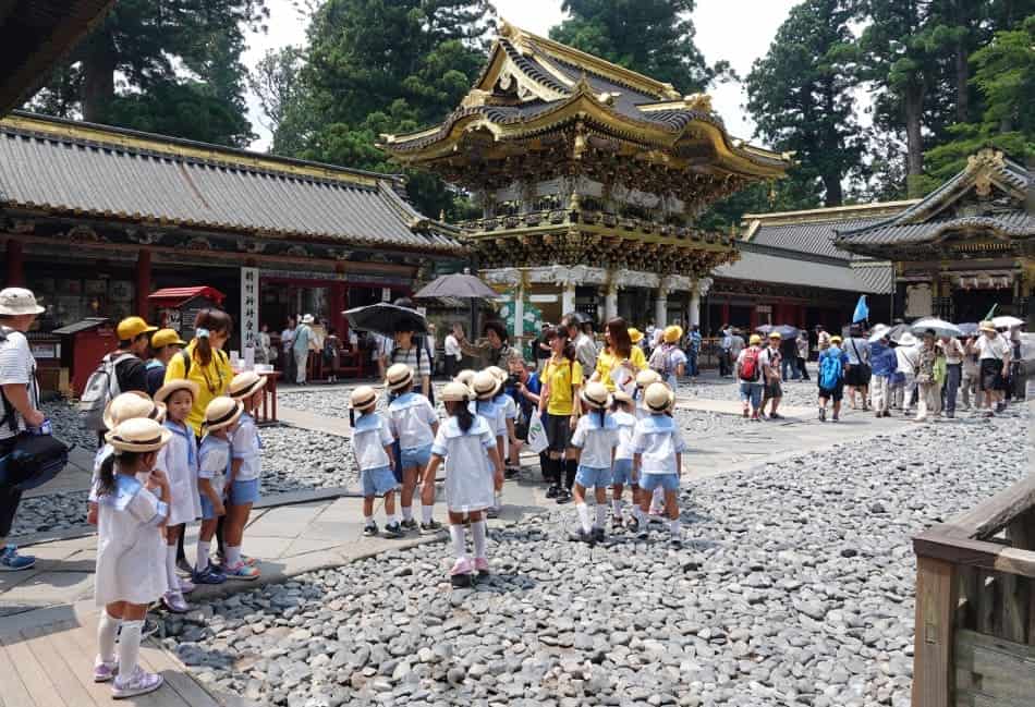 Japan-school-kids