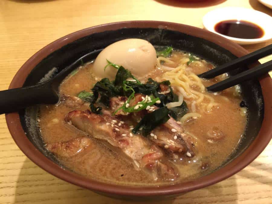 Ramen-Restaurant-in-Japan