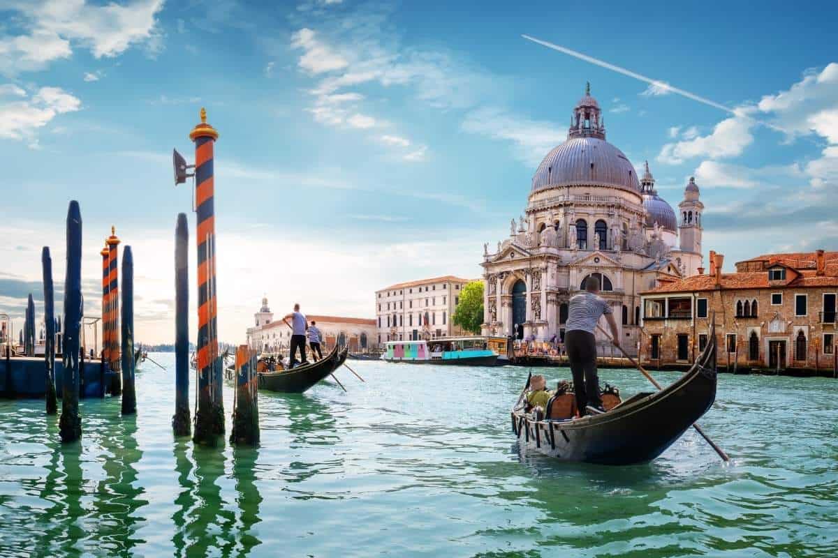 3) Venice (Venezia)