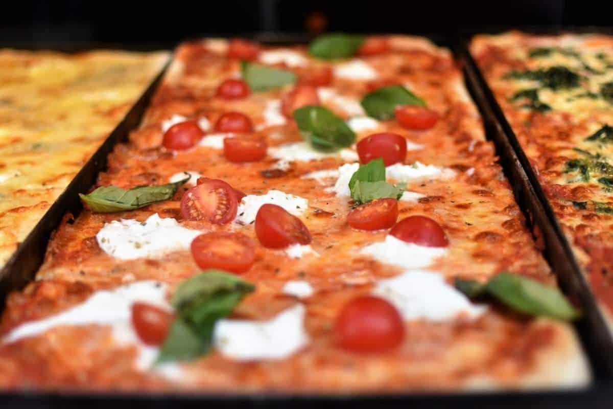 We love Pizza al taglio