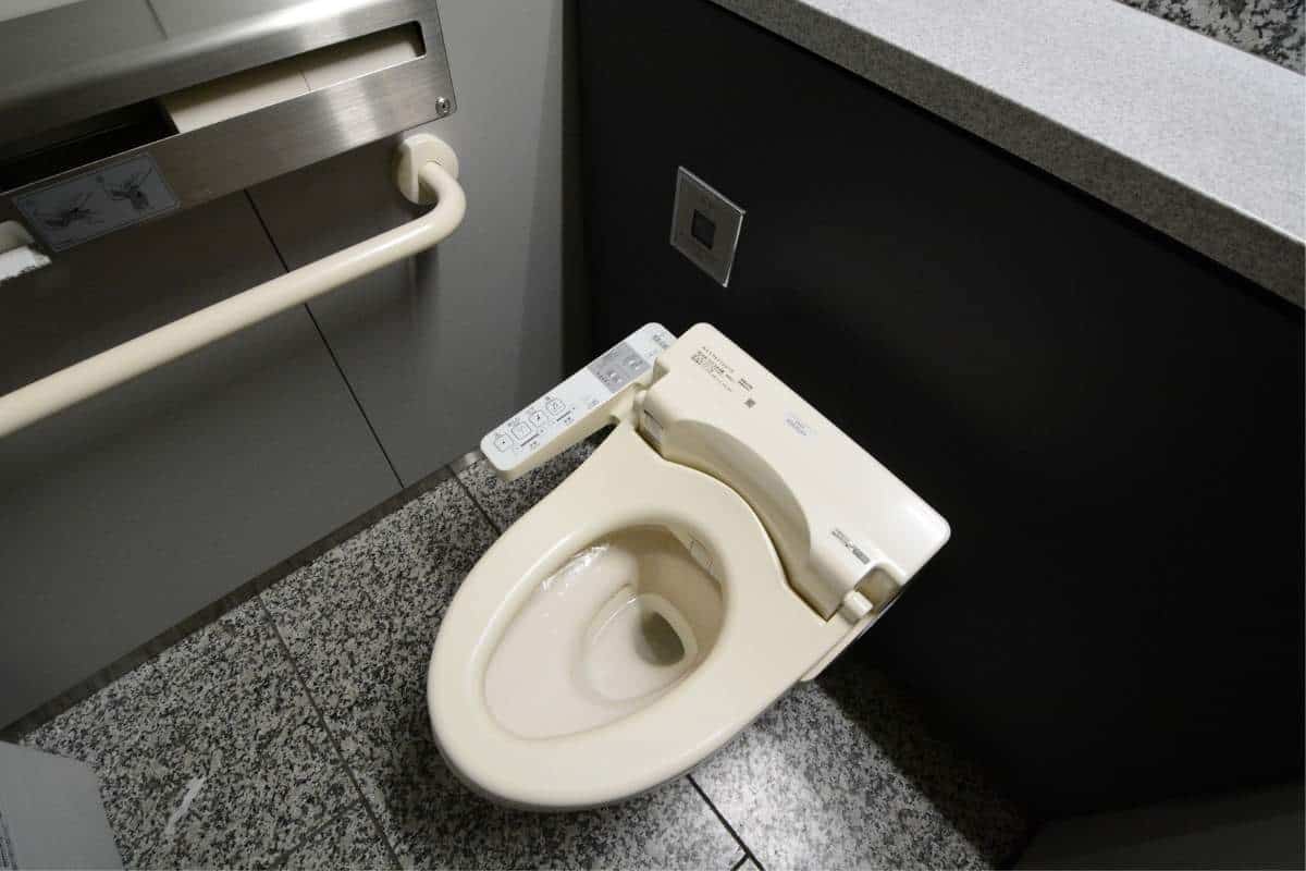 Toilets Japan