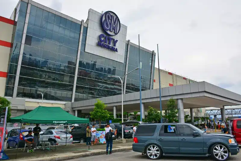Asia's Biggest Shopping Mall: SM Mall of Asia