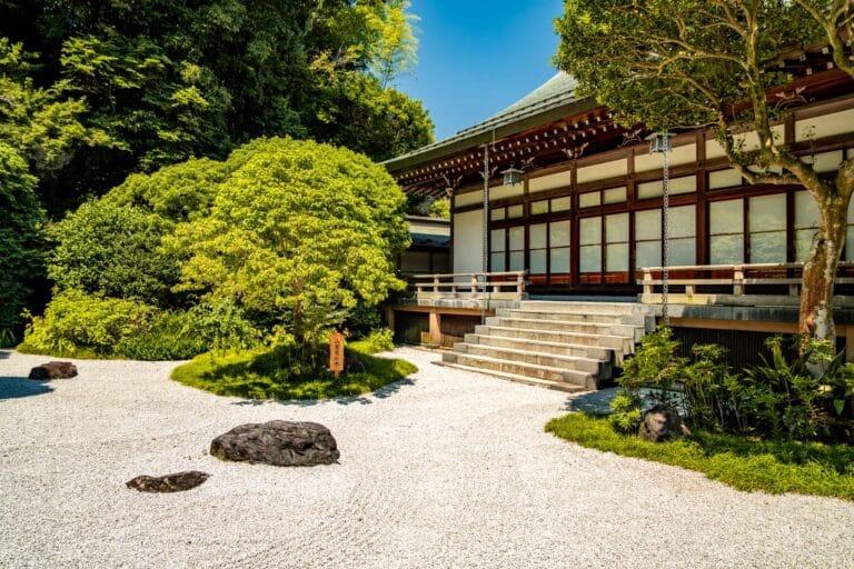 Japan Garden Guide: 6 Must-Visit Spots for Nature Lovers