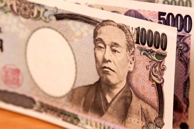 Japan Money Exchange Guide - How to Get the Best Rates