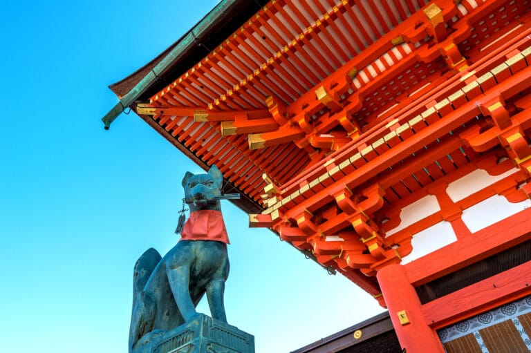 5 Reasons to Visit Fushimi Inari Shrine in Kyoto