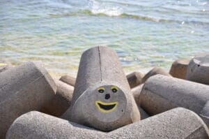 5 Must-Do Activities at Sunabe Seawall Beach