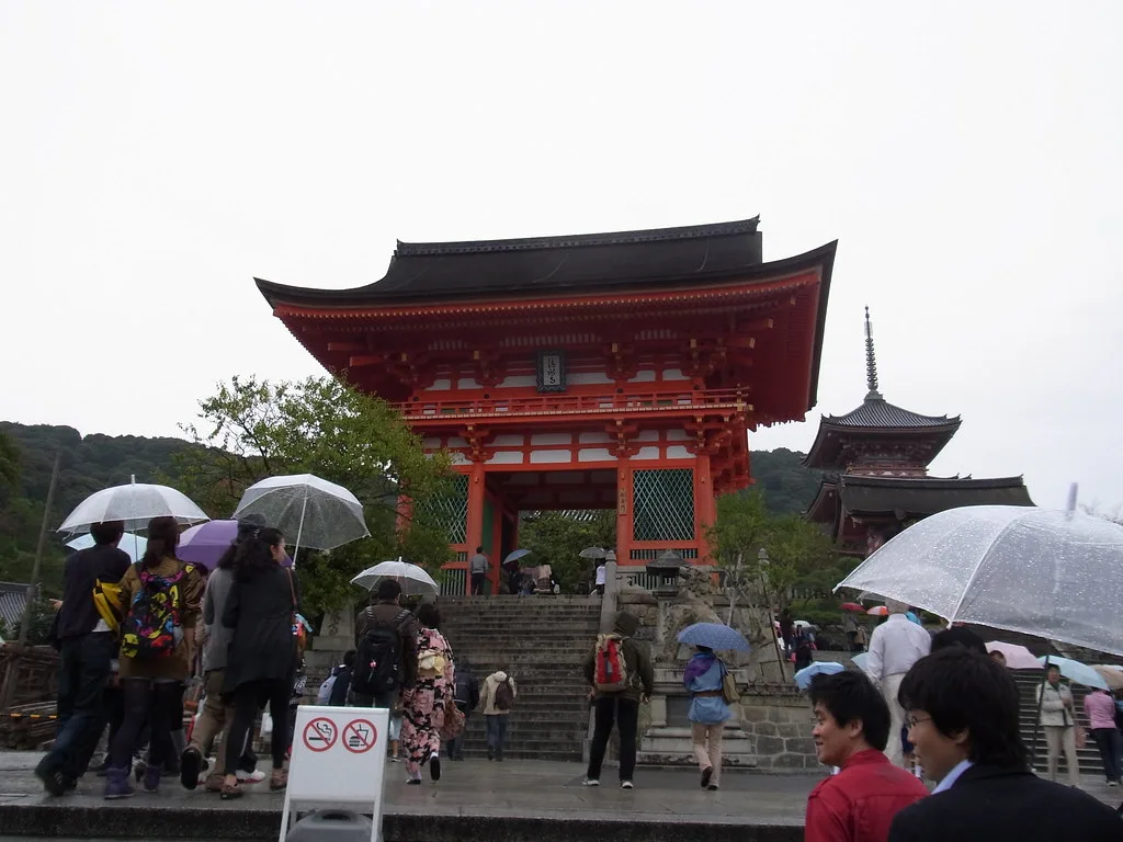 Japan Travel Guide